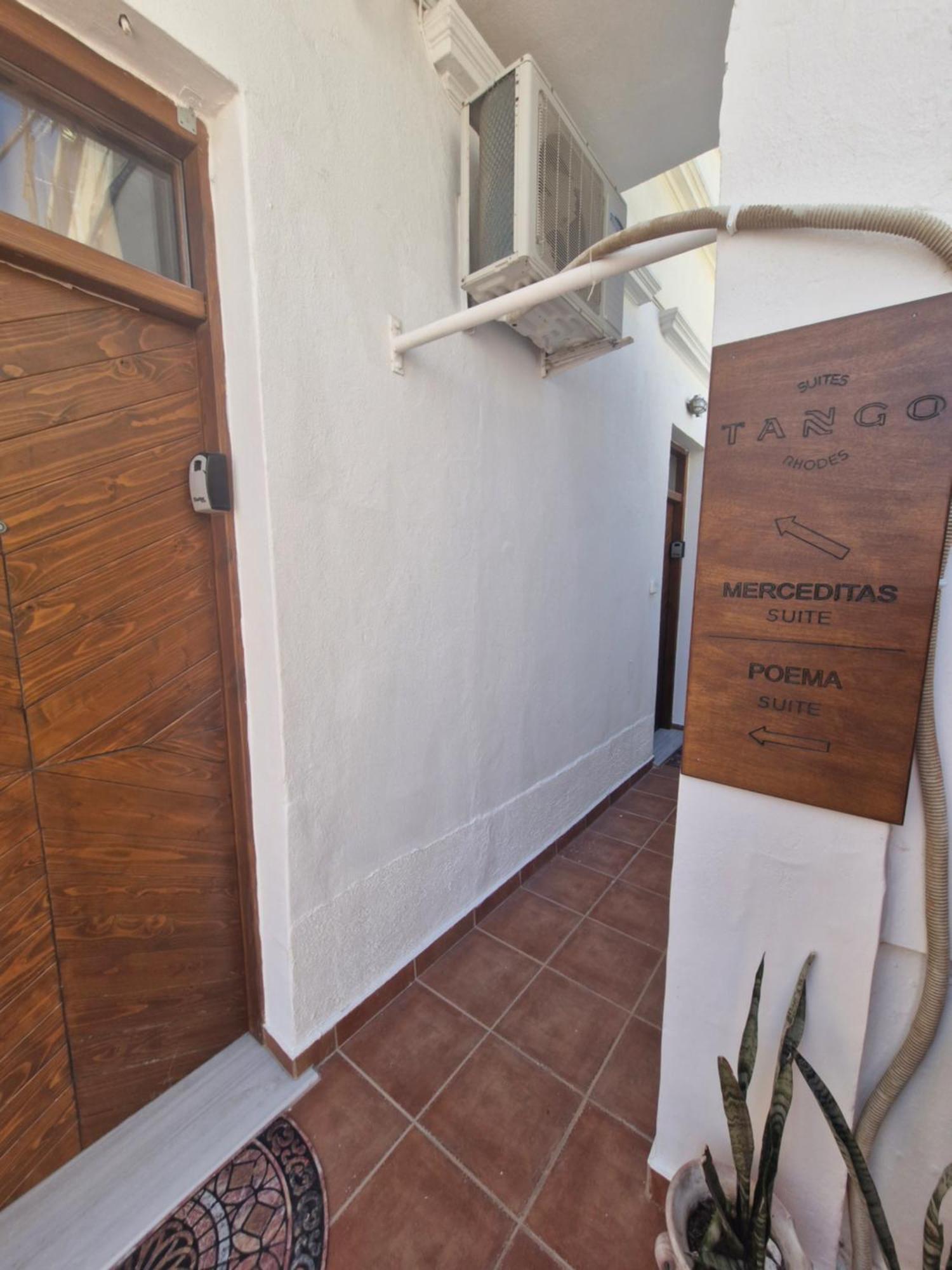 Tango Suites Rhodes City エクステリア 写真
