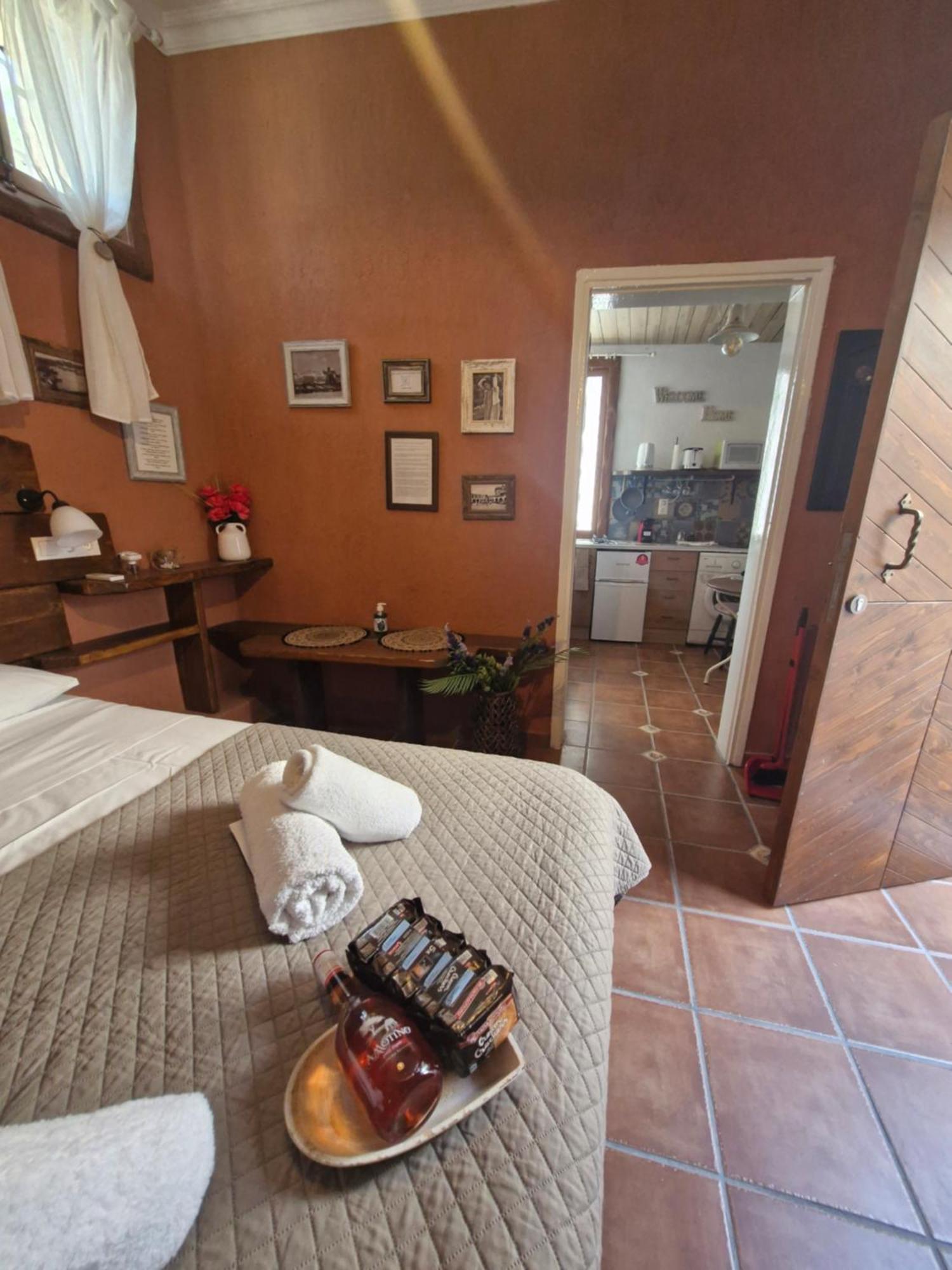Tango Suites Rhodes City エクステリア 写真